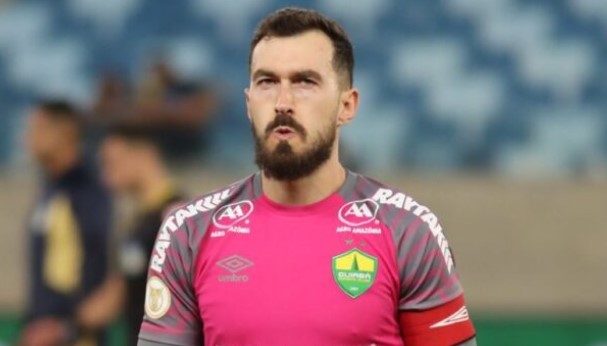 Paulistão: Sonho da Inter de Limeira, goleiro Walter renova com o Cuiabá