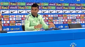 Casemiro critica quem celebrou lesão de Neymar: 'Sem educação e sem caráter'