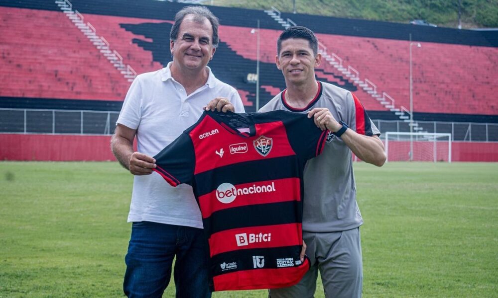 2022 osvaldo apresentacao vitoria 1000x600 1