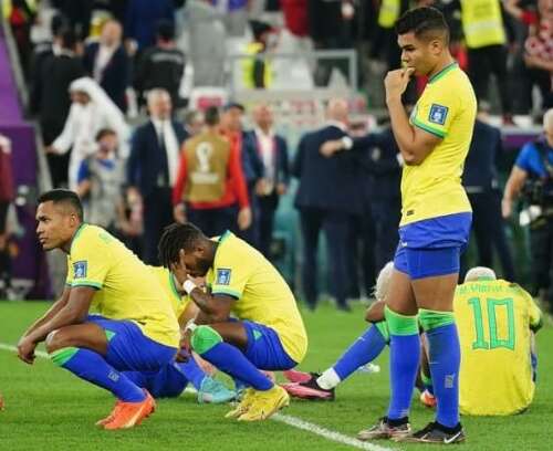 Brasil iguala jejum de 24 anos sem vencer a copa