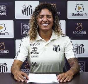 Santos renova e Cristiane assina por mais duas temporadas