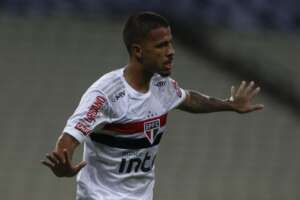 Com gripe, Diego Costa desfalca o São Paulo diante do Botafogo no Brasileirão