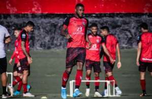 Goiano: Atlético-GO se acerta com Kashiwa Reysol e renova com Emerson Santos