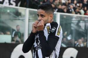 Catarinense: Figueirense está perto de renovar com meia Léo Artur para 2023