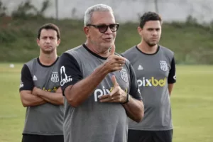 Paulista A2: Hélio dos Anjos terá que improvisar na estreia da Ponte Preta
