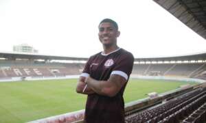 Paulistão: Ferroviária segue rumor e oficializa chegada de John Kennedy