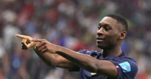 Kolo Muani diz viver sonho após marcar segundo gol da França sobre Marrocos