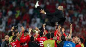 Festa pela classificação do Marrocos toma as ruas do país e se espalha pelo mundo