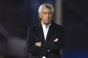 Ex-meia da Argentina pede por jogo duro contra Mbappé na final da Copa do Mundo