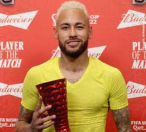 Fifa dá moral para Neymar e o elege como 'melhor em campo'