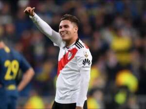 Carioca: Flamengo abre negociação para ter Quintero do River Plate