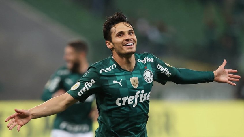 Veiga ressalta boa fase do Palmeiras para fazer sua