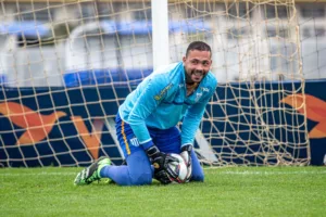 Catarinense: Avaí confirma fim de negociação com goleiro Vladimir, ex-Santos:  