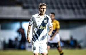 Mineiro: Cruzeiro contrata Vitinho e chega a três reforços da Ponte Preta