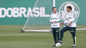 Pré-temporada do Palmeiras começa com mensagem de Abel e treino à distância