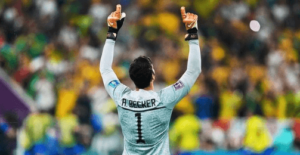 Alisson revela maior tristeza no futebol com o fracasso da seleção