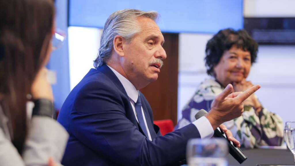 Alberto Fernández, presidente da Argentina, vai assistir final da Copa em casa