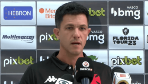 Carioca: Barbieri vê Vasco ganhando sua cara e revela querer 'sentir o calor da torcida'