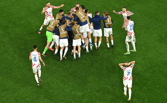 Fim do sonho! Veja fotos da eliminação do Brasil contra a Croácia 16 croacia classificada brasil