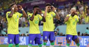 Com sina das quartas pela frente, Brasil se vale por campanha superior