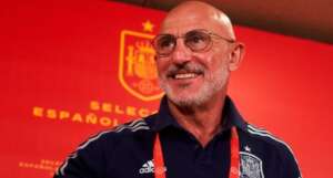 De la Fuente diz estar pronto para dirigir Espanha e não fecha portas a veteranos