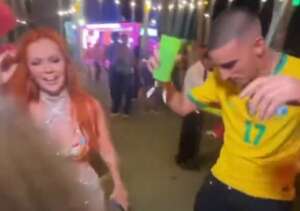 Cearense: Thiago Galhardo curte as férias na Farofa da Gkay e vira meme!