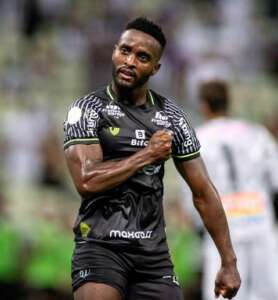 Paulistão: Santos está perto de anunciar Stiven Mendoza, do Ceará