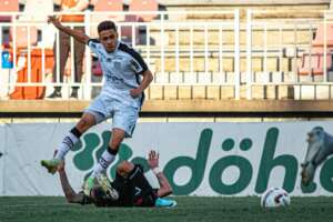 Figueirense confirma retorno de atacante a time do Paulista A2