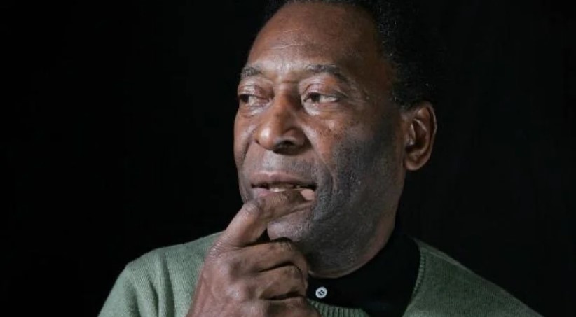 Pelé está com infecção respiratória, mas tem 'melhora geral', diz boletim