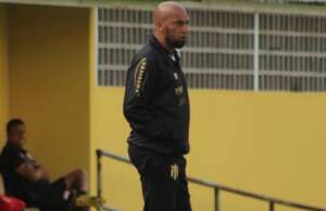 Paulista A3: Técnico Renato Peixe revela estilo de jogo no EC São Bernardo
