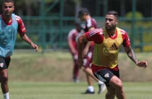 Paulistão: Wellington Rato é atração no treino do São Paulo