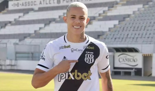 Wallisson foi um dos destaques da Ponte Preta na Série B