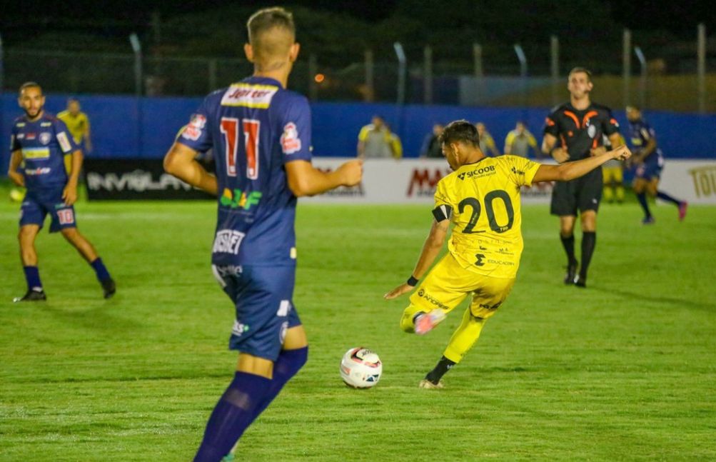 PARANAENSE: Coritiba e Athletico buscam vitória em casa