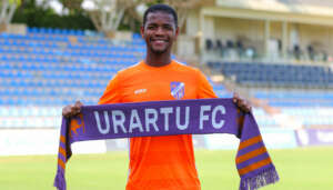 Pernambucano: Santa Cruz fecha a contratação de Éverson Bispo, ex-Bahia