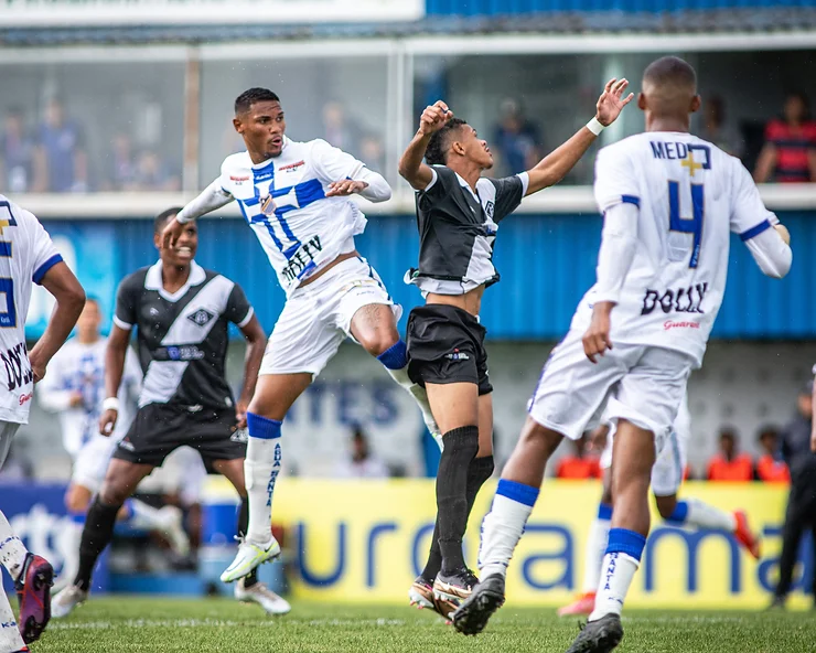 Copa SP: Água Santa comemora vitória sobre o Mixto