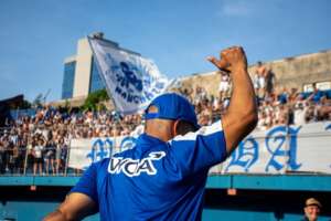 Catarinense: Alex elogia entrega do Avaí e fala sobre importância de Ricardo Bueno