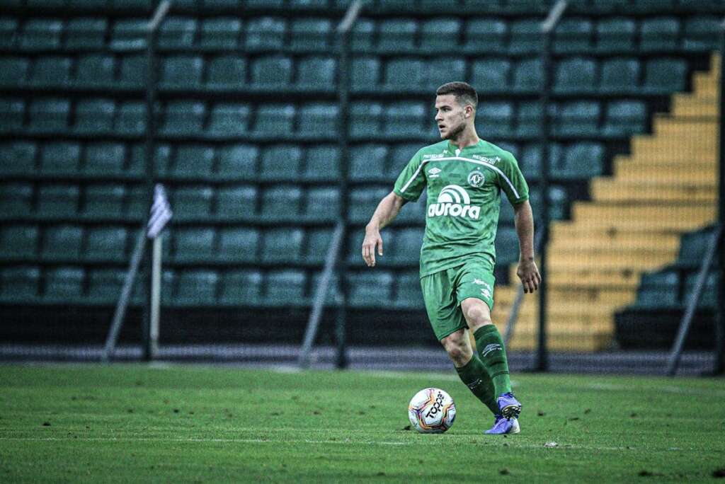 Chapecoense confirma saída de Busanello para o Malmö-SUE 2 BUSANELLO