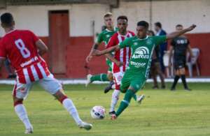 CATARINENSE: Avaí vence a primeira e Chapecoense perde fora de casa