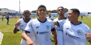 COPA SP: Em jogo de dois tempos distintos, Pinheirense-PA goleia São-Carlense