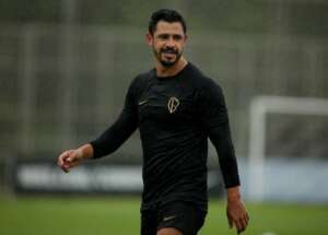 Giuliano celebra preparação e acredita em ano de conquistas para o Corinthians