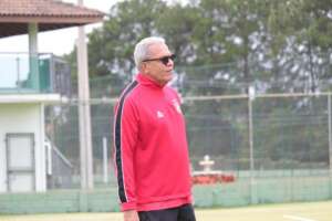 Paulista A2: Hélio dos Anjos revela carências da Ponte Preta e aguarda por reforços