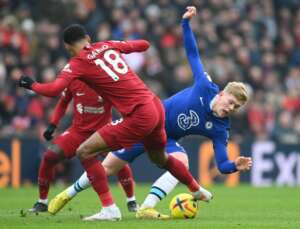 INGLÊS: Liverpool e Chelsea empatam sem gols e podem ficar mais longe do G4