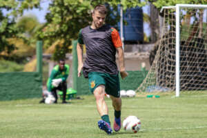 Mateus Ludke, ex-Guarani, é só alegria com novos ares do Sampaio Corrêa