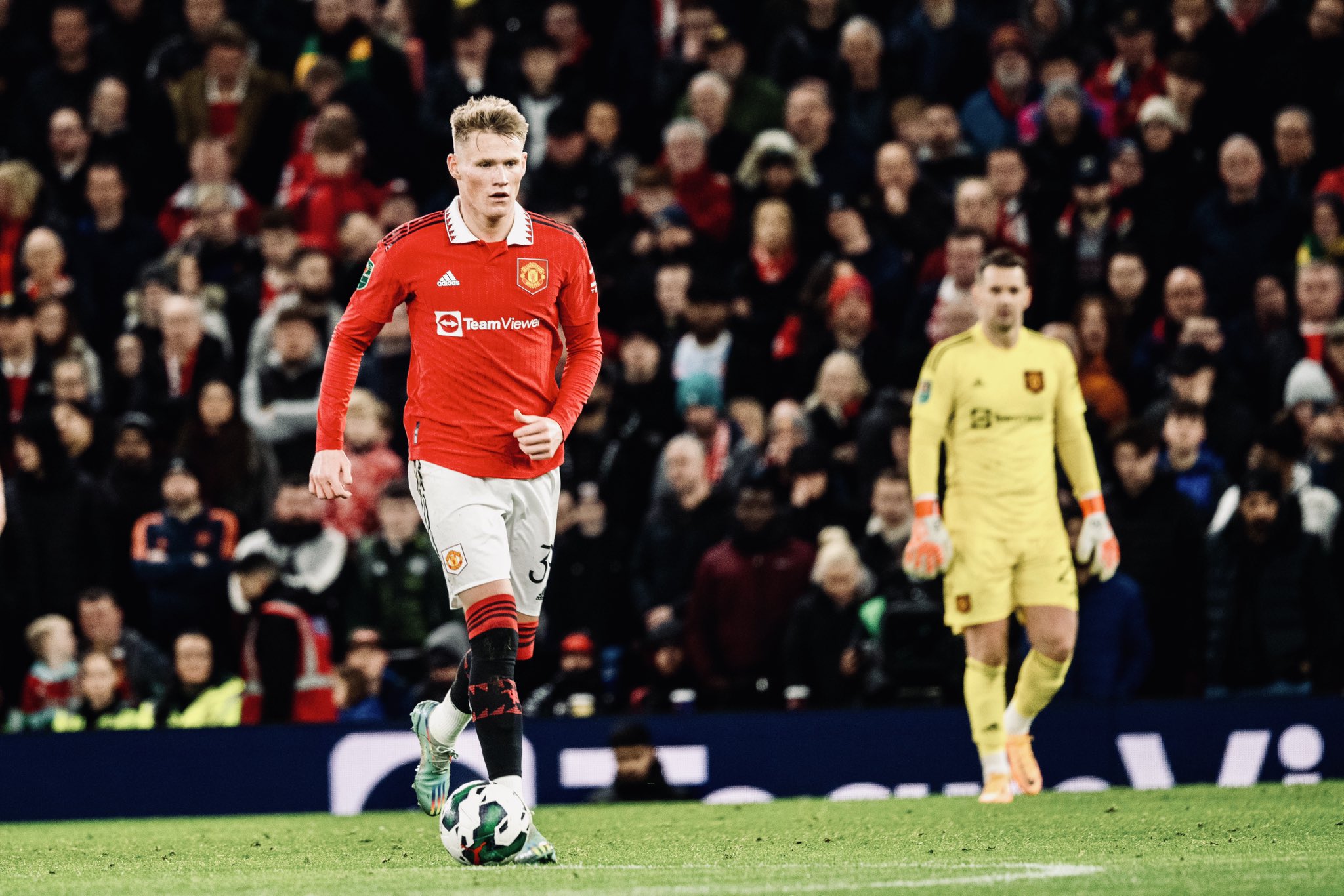 COPA DA LIGA INGLESA: Manchester United vence com golaço de Antony e vai à semifinal