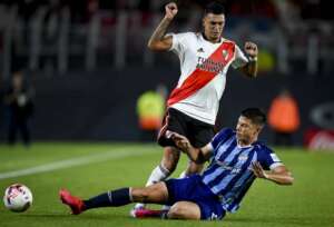 Vasco avança por dupla argentina e pode desembolsar mais R$ 25 milhões