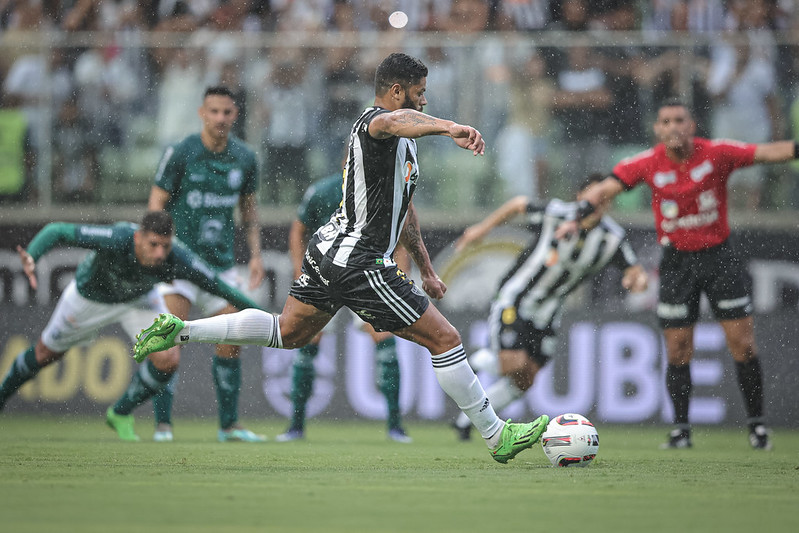 MINEIRO: Com dois de Hulk, de pênalti, Atlético-MG estreia vencendo a Caldense