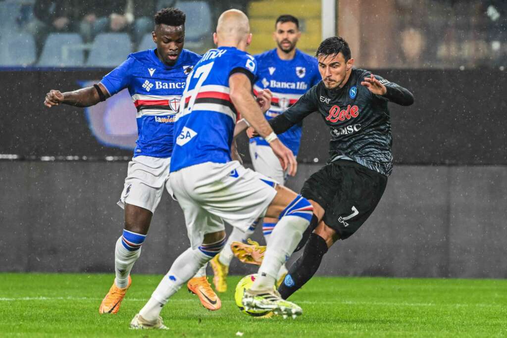 ITALIANO: Napoli busca reabilitação, supera Sampdoria e mantém folga na liderança