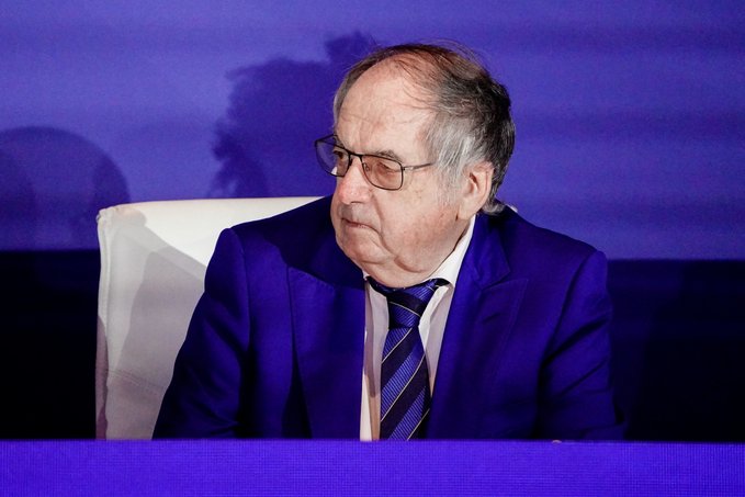 Presidente da Federação Francesa de Futebol é afastado após acusação de assédio
