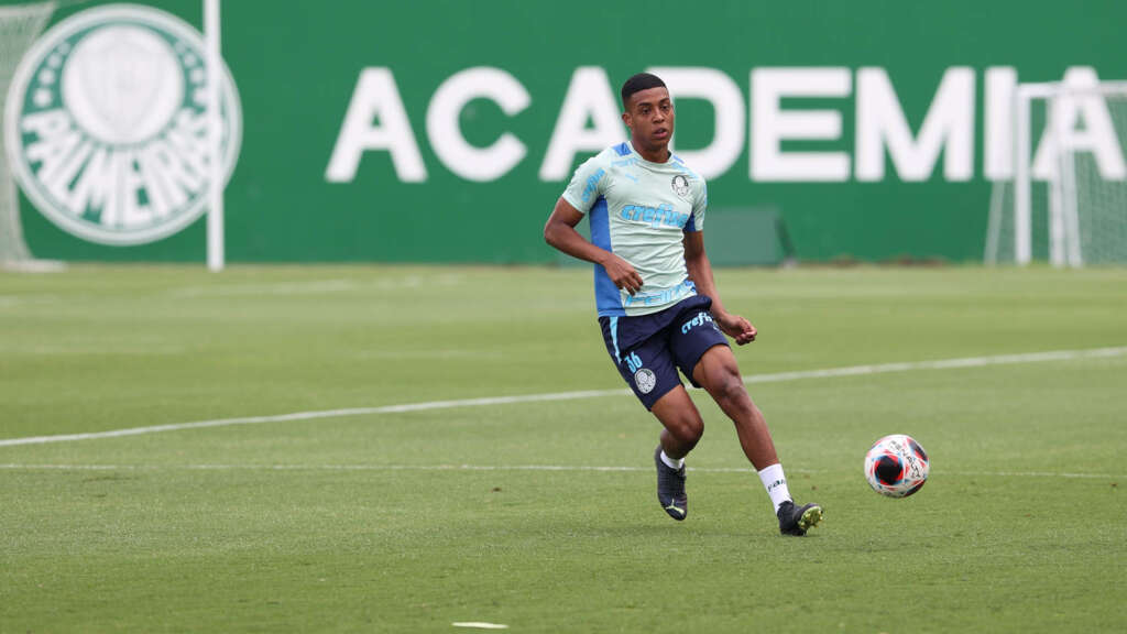 Palmeiras visita Ituano em meio à pressão sobre Leila Pereira e de olho em final