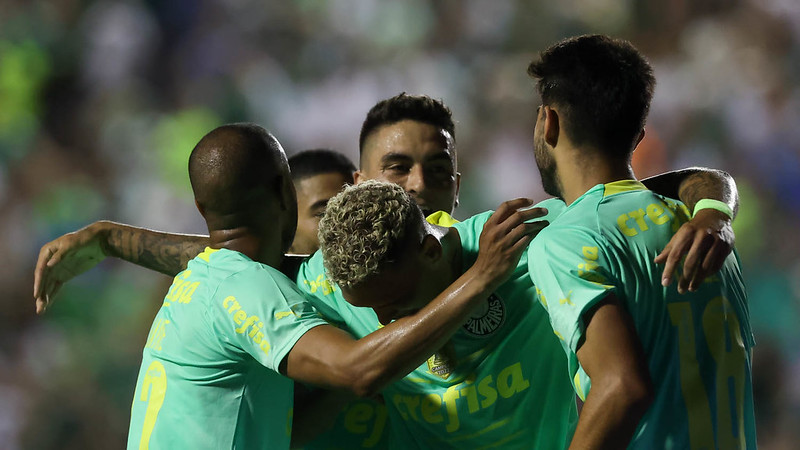 Palmeiras e Bragantino vencem pela quarta rodada do Paulistao